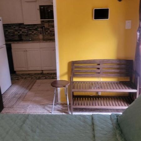 Sunrise Efficiency Apartment Exterior photo